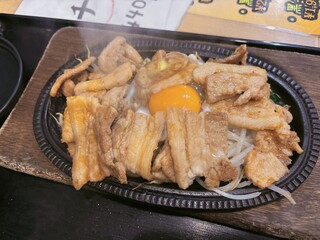 Issaku - 豚肉ジュージュー定食