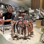 囲炉裏のおっきゃがり 活魚煙舎 - 