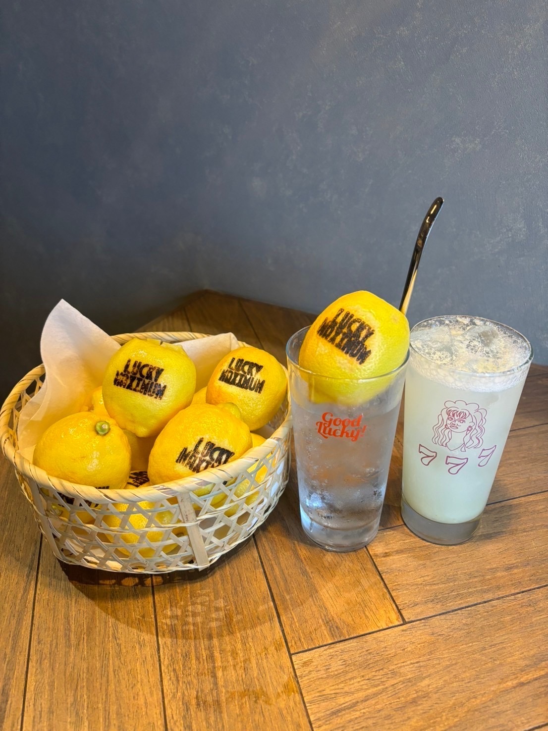 写真 : LUCKY MAXIMUM （ラッキー マキシマム） - 美栄橋/居酒屋 | 食べログ