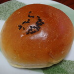 ベーカリー ポーム - つぶあんぱん