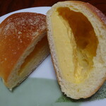 ベーカリー ポーム - クリームのためのパン