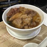 正斗麺粥専家 - 牛肉麺