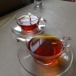 トラットリアリパージオ - 食後に紅茶