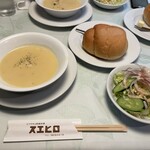 Suehiro - 昔ながらのどこか懐かしさを感じる料理です。