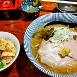 灼味噌らーめん 八堂八 - 