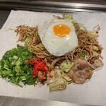 Okonomiyaki Teppan Ishokuya Tokubee - 