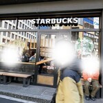 STARBUCKS COFFEE - 人通りが多くて外観が撮りづらいｗ