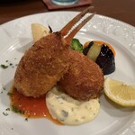 洋食屋　あしぇっと - カニクリームコロッケ