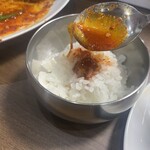 ホッホ - お汁をご飯にかけてサイコー
      