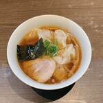 Shina Sobaya - 醤油ワンタンメン 1,500円