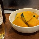 お好み焼屋みっちゃん - 本日のアテ「かぼちゃ」煮  ( ⁎ᵕᴗᵕ⁎ )うまい！