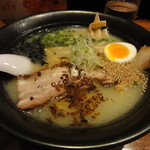 麺や 鶏恵 本店