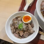 燃えよ麺助 - 