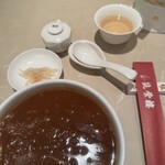 筑紫樓 - ケミカルマジックで食後に舌が痺れてました。