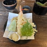 ざいごうどん 本家 わら家 - 天ぷら小