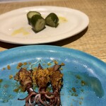 BLU CHIARO - きゅうりのピクルスとカラスミ&蛍イカ