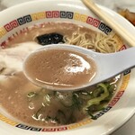 丸星ラーメン - トロミのある濃厚豚骨