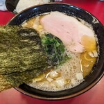 らーめん 谷瀬家 - ラーメン850円