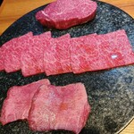 焼肉 ジャンボ - 