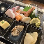 海鮮かき焼かくれ家 - 