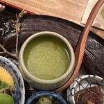 茜坂大沼 - 鯛の茶碗蒸しにはうすい豆のすり流しが。甘い。