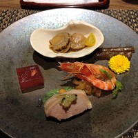 花梨 - 左…ラズベリーのゼリー