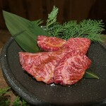 炭焼肉 石田屋。 - 