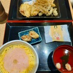 白えび亭 - 白えび刺身丼と天ぷら盛り合わせ