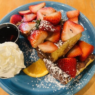 CNBLUE - カフェカイラ カフェ・カイラ (@cafe_kaila_tdl) / X