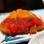 るつぼ - チキンカツトマトソース