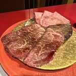 Kanzen Koshitsu Yakiniku Kappou Esu - 