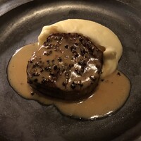 ザ タヴァン グリル＆ラウンジ - 