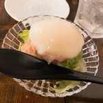 Shinobuya - ポテトサラダ温玉のせ　550円
