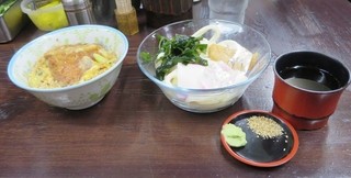 Shikoku Teuchi Udon Sanukiji - 本日のサービスセット・カツ丼＋（冷or温）うどんorそば（700円）
