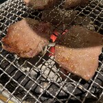 Sumibi Yakiniku Ryuugen Kami Fuku Buccha-Zu - 