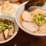 熊本ラーメン ひごもんず - 