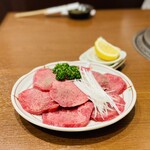 秋葉原 炭火焼肉 たん清 - 