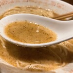 炭火焼濃厚中華そば 海富道 - 