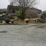 手打ち らーめん 響 - 名物の急坂！雪の日は注意かも！