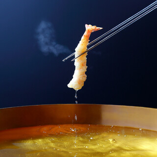 Enjoy the craftsmanship at a Japanese-style counter