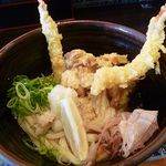 喰らうどん - 金庫屋スペシャル！えび鶏天ぶっかけ（冷） 980円　［期間限定、1日限定20食］