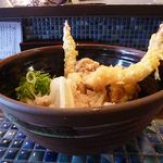 喰らうどん - 金庫屋スペシャル！えび鶏天ぶっかけ（冷） 980円　［期間限定、1日限定20食］