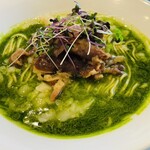 紅ズワイガニらぁ麺 まるはち屋 - 