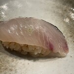 くずし寿司割烹 海月 - 縞鯵炙り