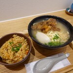 Okinawa Soba To Sakedokoro Kanusha - 