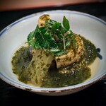 茜坂大沼 - 筍と蕗の炊き合せは若芽のたたき餡で頂きます。捕りたての穀物のような香りの筍、うっとり♡