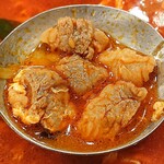 Yakiniku Akagi - 焼肉 あかぎ ＠茅場町 ランチ ユッケジャンスープに使われるコマ切れ牛肉