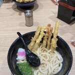 資さんうどん 尼崎アマドゥ店 - 