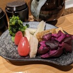 焼鳥 月や - お新香盛り合わせ