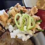 きみちゃんらーめん - ミニチャーシュー丼リフト